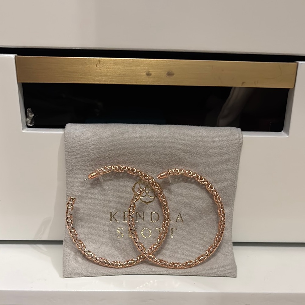 Kendra Scott Rose Gold Textured Hoop Earrings